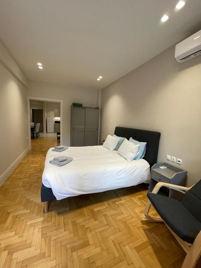 Optimal Point Atenas Exterior foto
